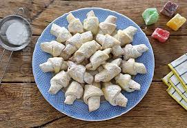 Delicii fără untură: Rețete pentru cornulețe fragede de post