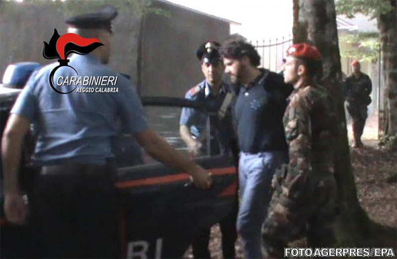 Trap: Explorând tensiunile și pericolele într-o lume a crimei organizate