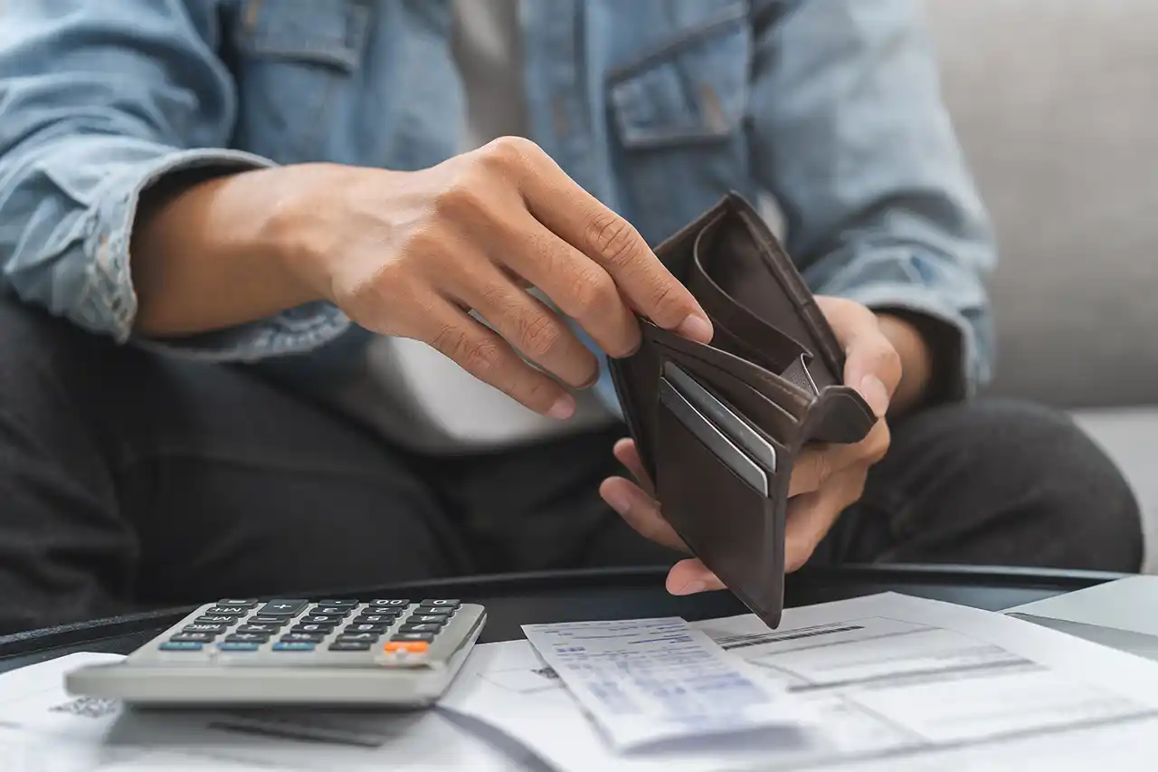 Ai o problema financiara? Documente si conditii de indeplinit pentru a lua un credit urgent chiar azi
