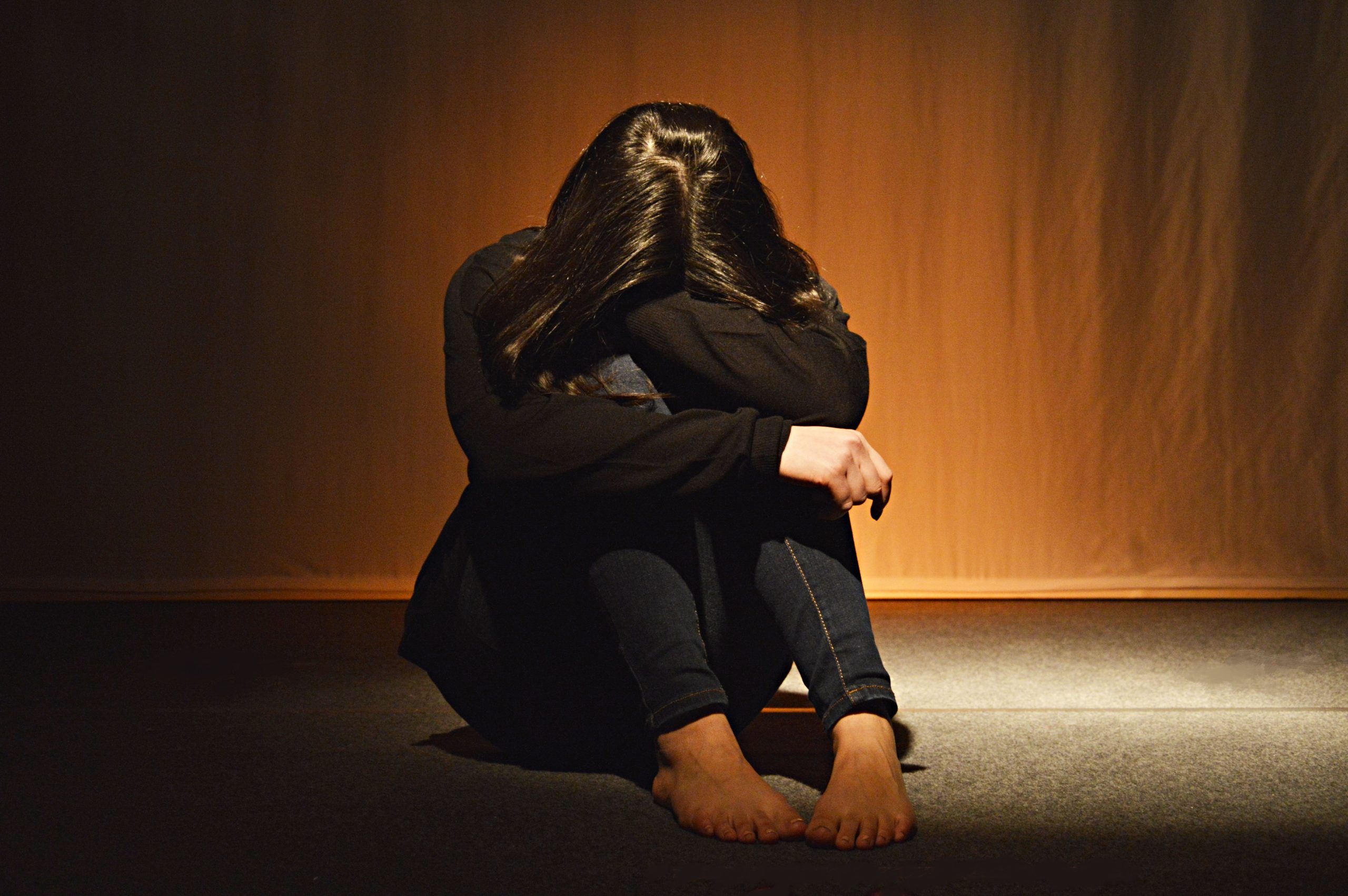 Anxietatea la adulți. Simptome, factori de risc și metode de tratament